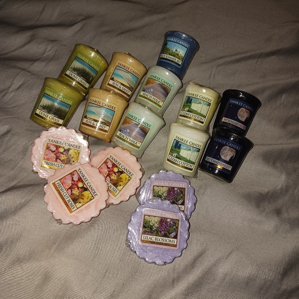 NEW! YANKEE CANDLE BUNDLE (16 Votives & Wax Melts)